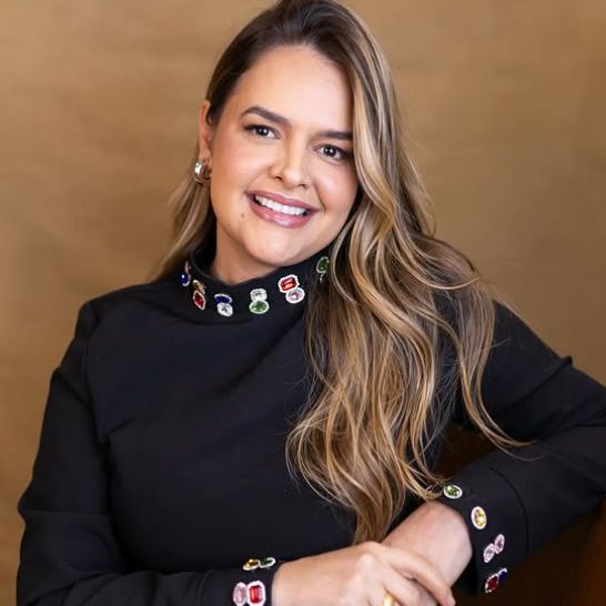 Thaís De Oliveira Jorge ., Dermatologista Betim