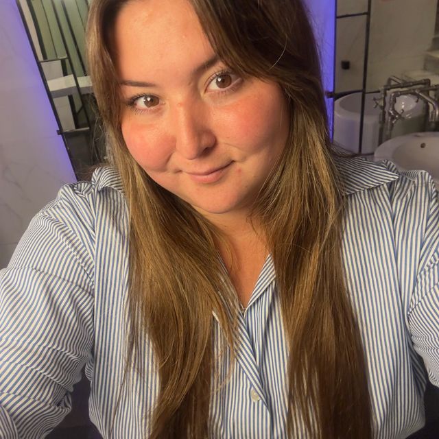 Melina Ledesma, Médico general y familiar Bernal