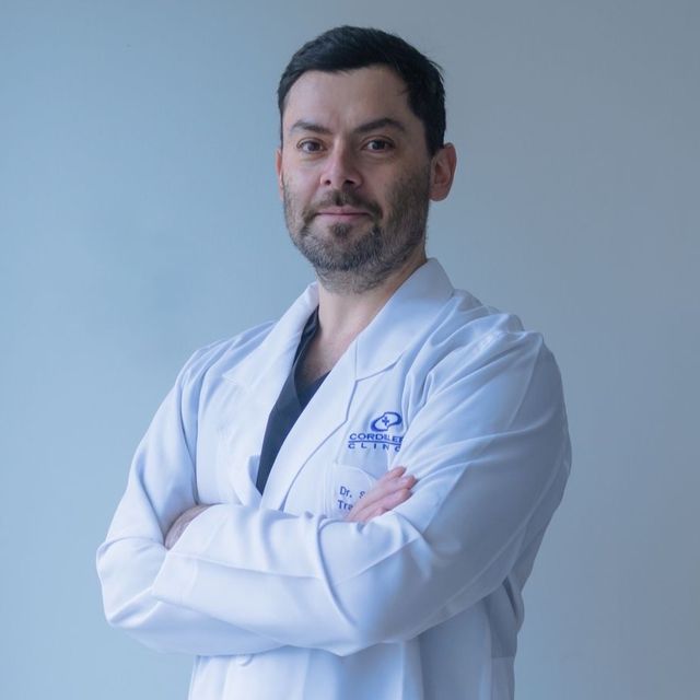 Sergio Castillo Rivera, Traumatólogo La Florida