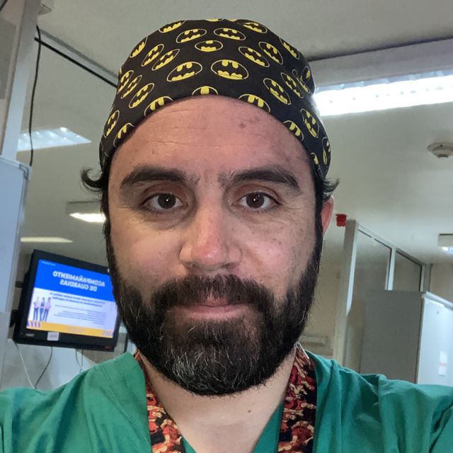 Carlos Eduardo  López Tapia, Ginecólogo Vitacura