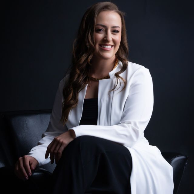Andressa Caroline, Ginecologista Goiânia