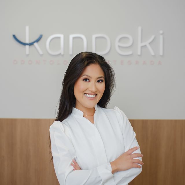 Thamires Kai, Dentista Curitiba