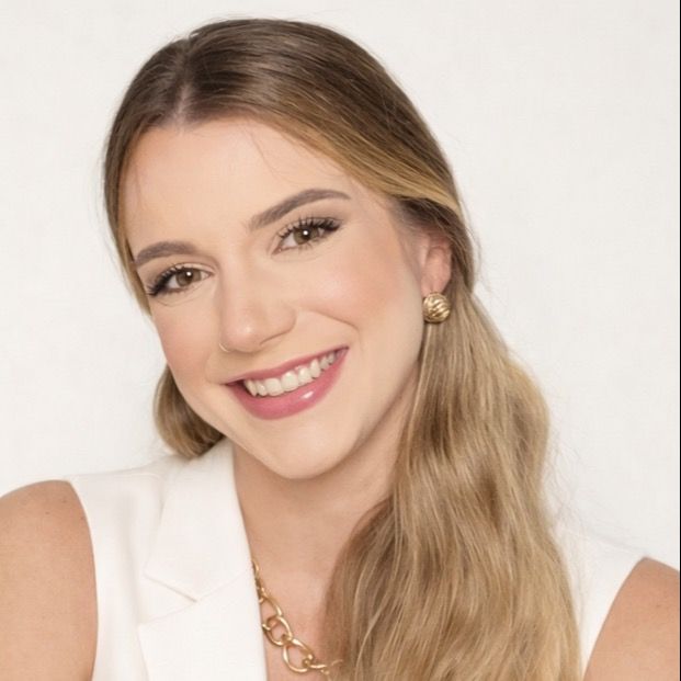 Beatriz Pedretti, Médico clínico geral Cotia