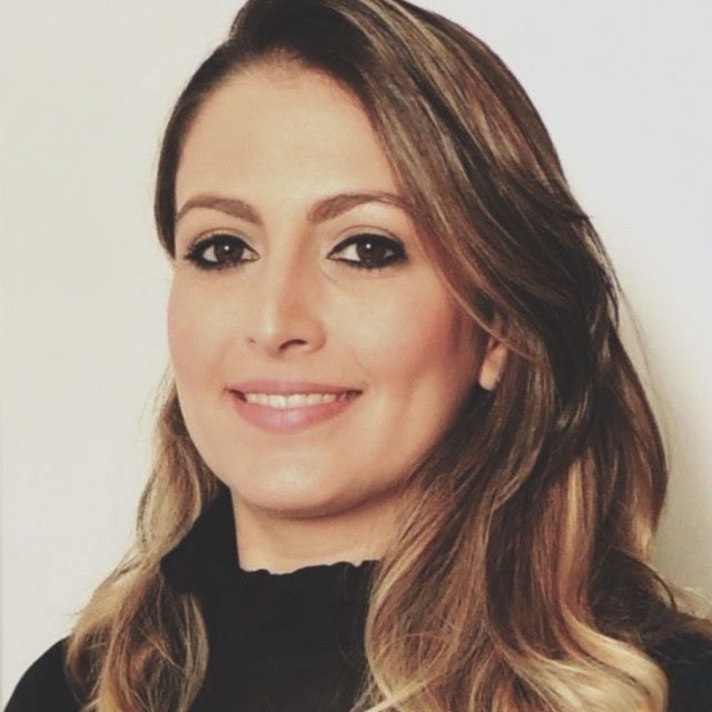 Aline Francisquini, Especialista em Clínica Médica São Paulo