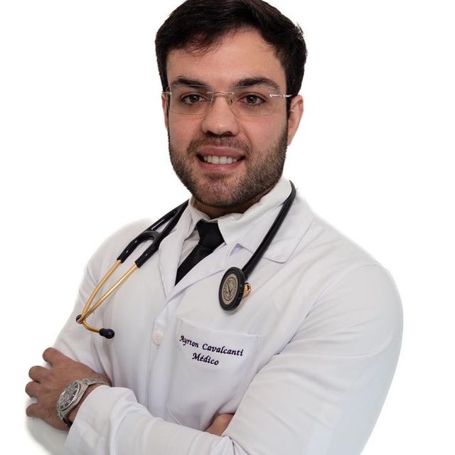Ayrton  Cavalcanti , Generalista Recife