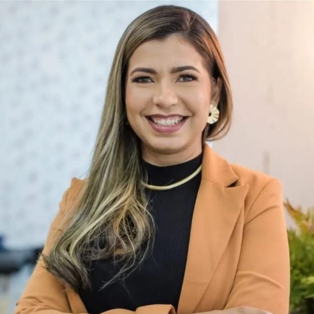 Daniris  Meneses da Silva, Fisioterapeuta Recife