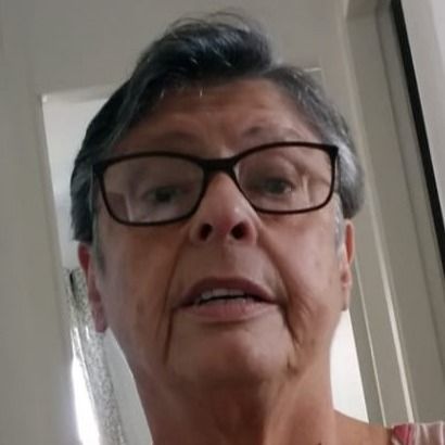 Suzana  Campos Robortella, Psiquiatra Santos