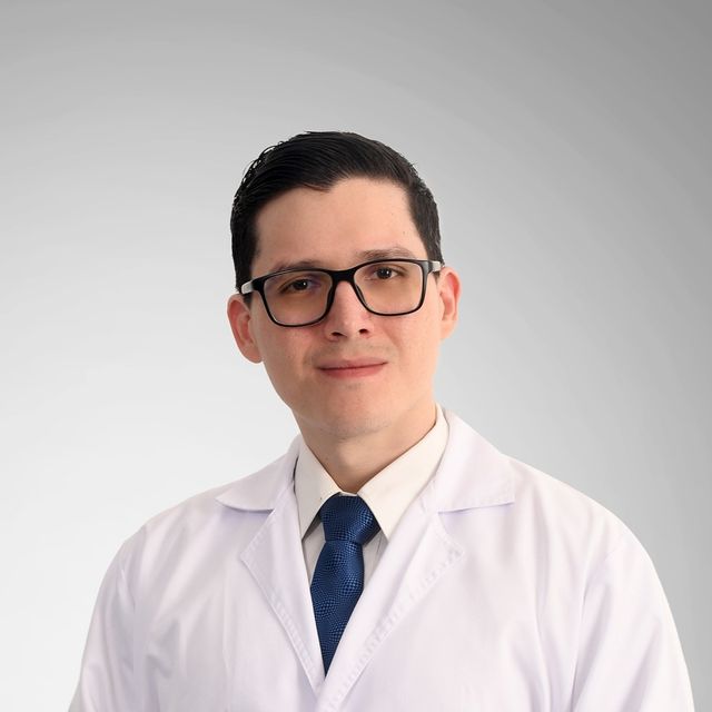 Mario Fernando Arroyave Ríos, Psiquiatra Cali