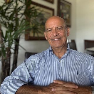 Prof. Maurício Côrtes de B. Silveira