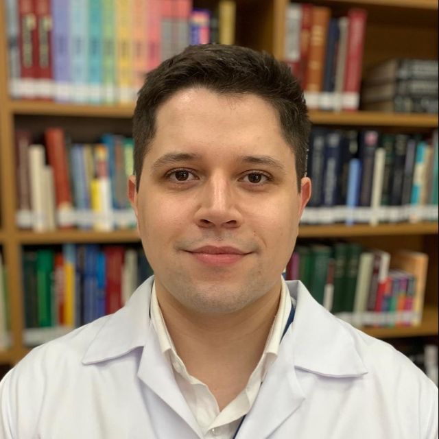 Tiago Hummel, Dermatologista São Paulo