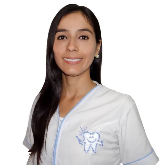 Patricia Cabanillas Arriaga, Dentista Chorrillos