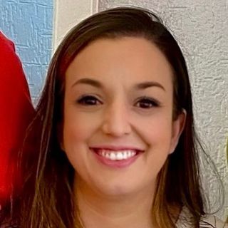 Ampliar imagem: Rafaella Scuzziato Dubiela, Ortopedista - Traumatologista São Paulo