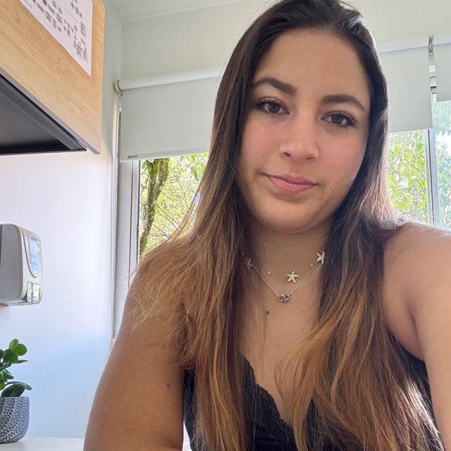 Manuela Cardona, Psicólogo Medellín