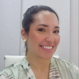 Dra. Gabriela Alves Pinto