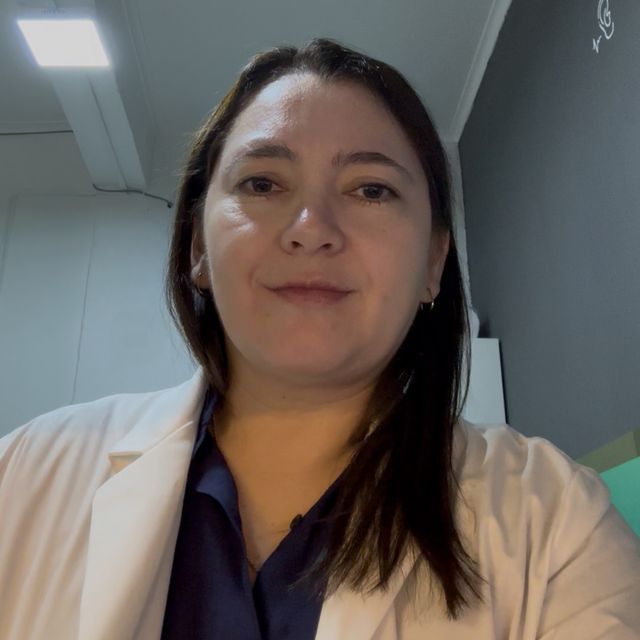 Valeria Parada Placencia, Médico general Quillón