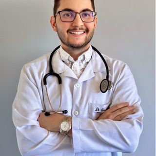 Ampliar imagem: Igor de Lima Machado, Oncologista Curitiba