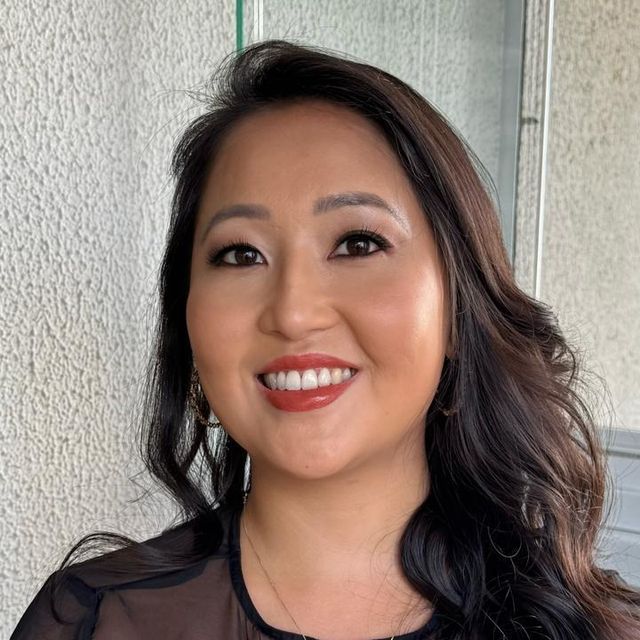 Gabriela  Tiemi, Reumatologista Teresina