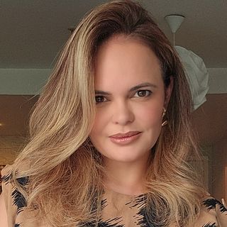 Ampliar imagem: Jéssica Távora, Dentista Rio de Janeiro