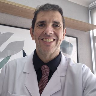 Gustavo Ferreira da Mata, Nefrologista São José dos Campos