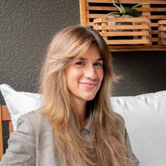 Gabriela Mesquita Maciel, Psiquiatra São Paulo