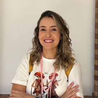 Ampliar imagem: Maria Cury, Ginecologista Uberlândia