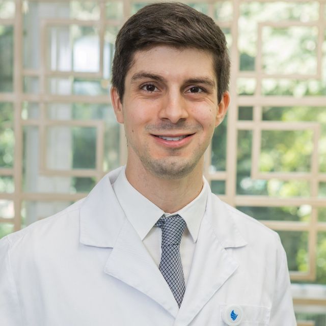 Bruno Salomão Hirsch, Gastroenterologista Porto Alegre