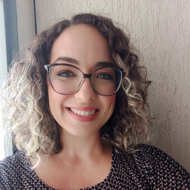 Sylvia Gatiere Nascimento, Psicólogo São João del Rei