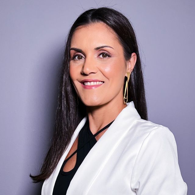 Debora  Oliveira, Nutricionista Ivoti