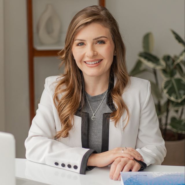 Caren Leivas Pozzer, Mastologista Florianópolis