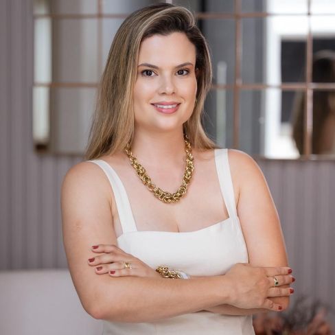 Ana Teresa Araújo Viana Bolico, Médico de família Paracatu