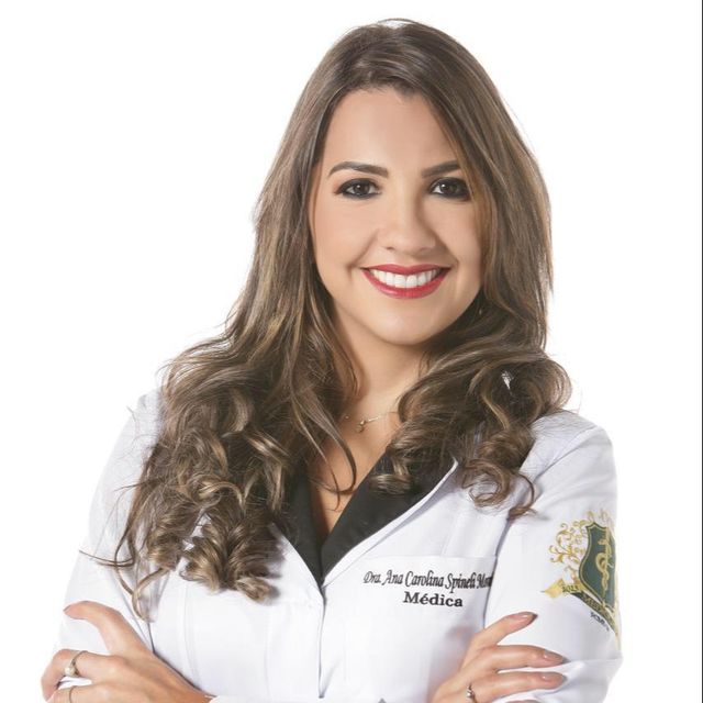 Ana  Carolina Spinelli De Morais, Ginecologista Juiz de Fora