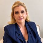Dra. Monique     Holanda