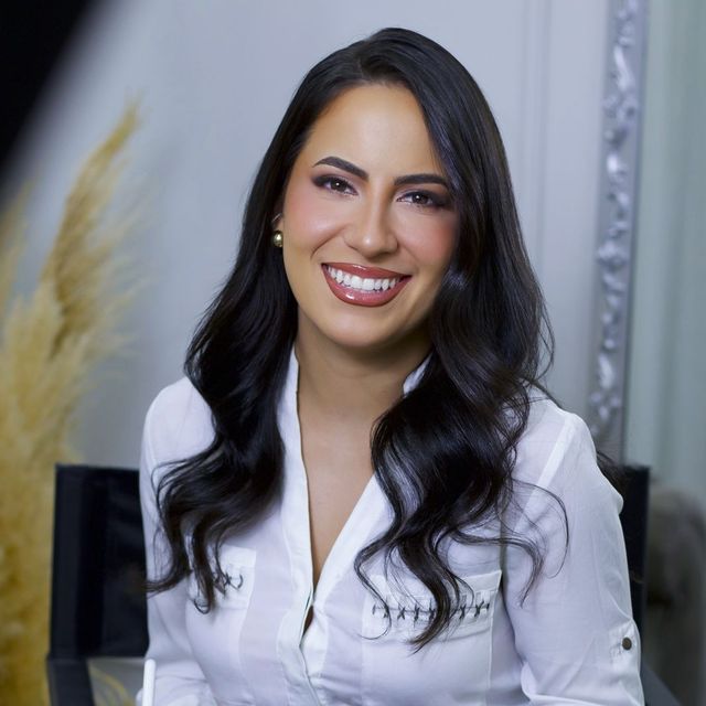 Stefhany  Cerqueira Santos , Dentista São Paulo