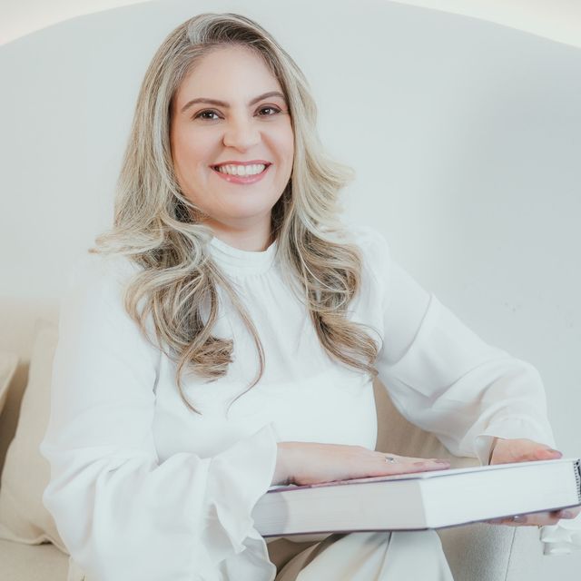 Priscyla Ângely Alves Aguiar, Nefrologista Belo Horizonte