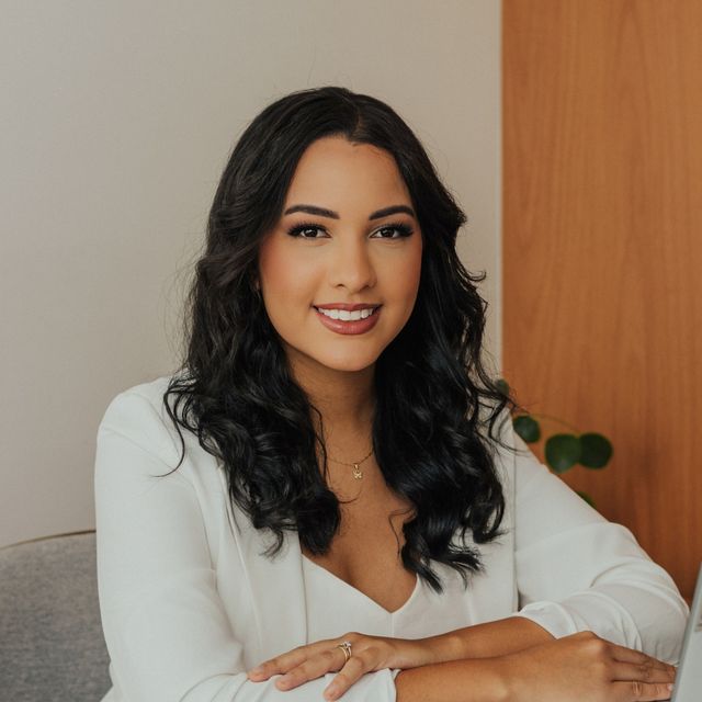 Maria elisa Ciccozzi , Médico clínico geral Curitiba