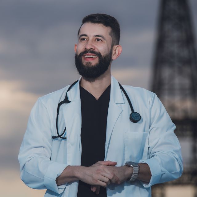 Sebastian Doney Garcia, Médico general Manizales