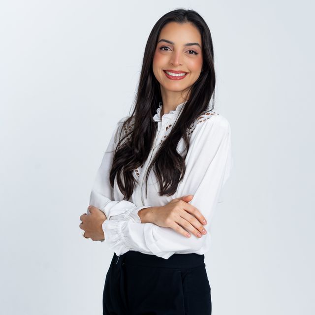 Izabella Paiva Diogo Dornellas, Gastroenterologista Fortaleza