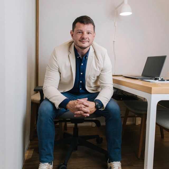 Gabriel Gatto González, Cirurgião geral Nova Iguaçu