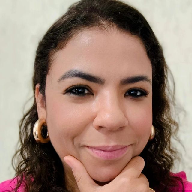 Marcela Martins, Psicólogo Mariana