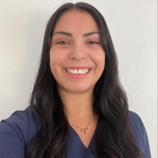 Acercar imagen: Antonieta Muñoz Corona, Dentista La Florida
