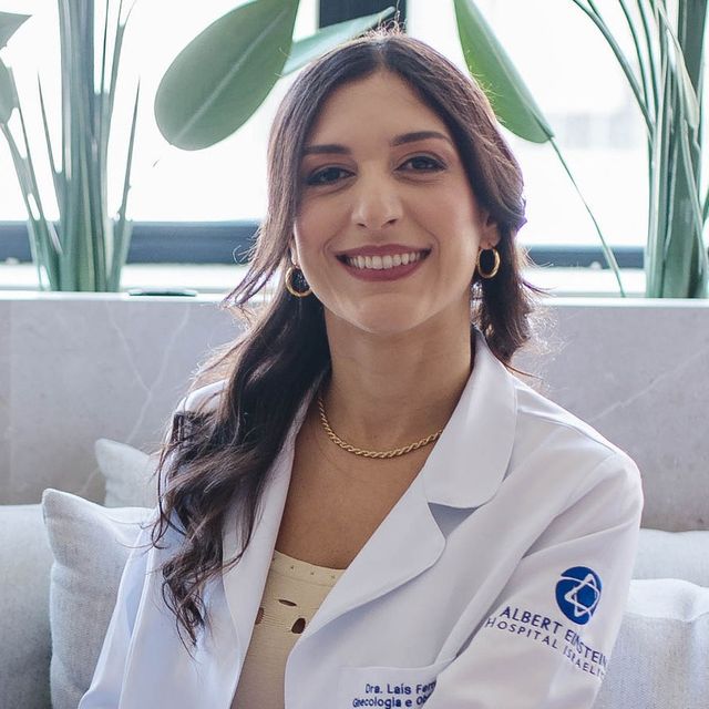 Laís Ferraz Scaranello, Ginecologista Marília