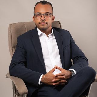 Ampliar imagem: Fábio Assis, Psicólogo Buerarema