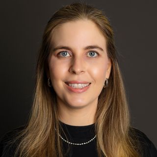 Marcela Vendruscolo Ambiel, Dermatologista São Paulo