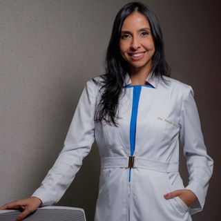 Dra. Fernanda Bacellar