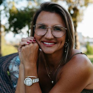 Sheila Lauffer Glaser, Psicólogo Novo Hamburgo