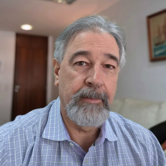 Luciano Espirito Santo, Psicanalista Brasília