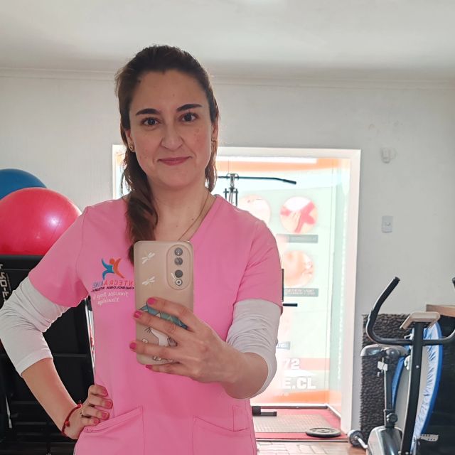 Francisca Paz Araya Garrido, Kinesiólogo Talca