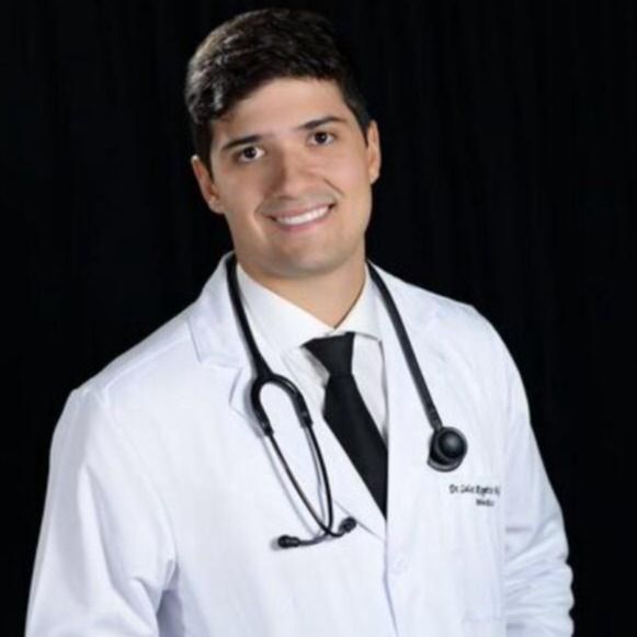 Luiz Rogerio Macêdo Gomes, Ortopedista - Traumatologista Petrolina