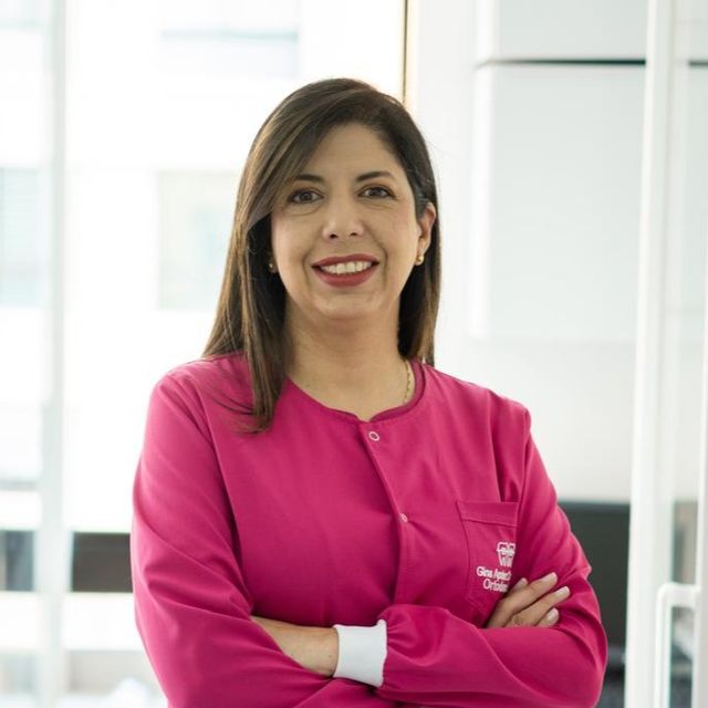 Gina Jeannethe Apraez Calderon, Odontólogo Bogotá