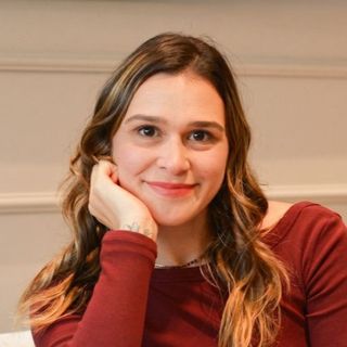  Victoria Cortez